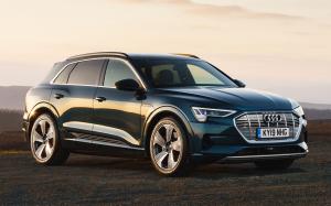 Audi e-tron 55 Quattro 2019 года (UK)